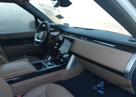 2023 Land Rover Range Rover P400 Se z USA, uszkodzony, nr VIN SALKPBFUXPA078390